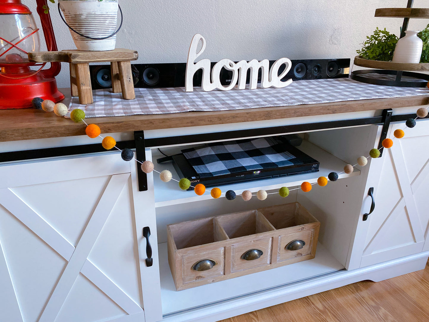 Scarecrow Felt Ball Garland