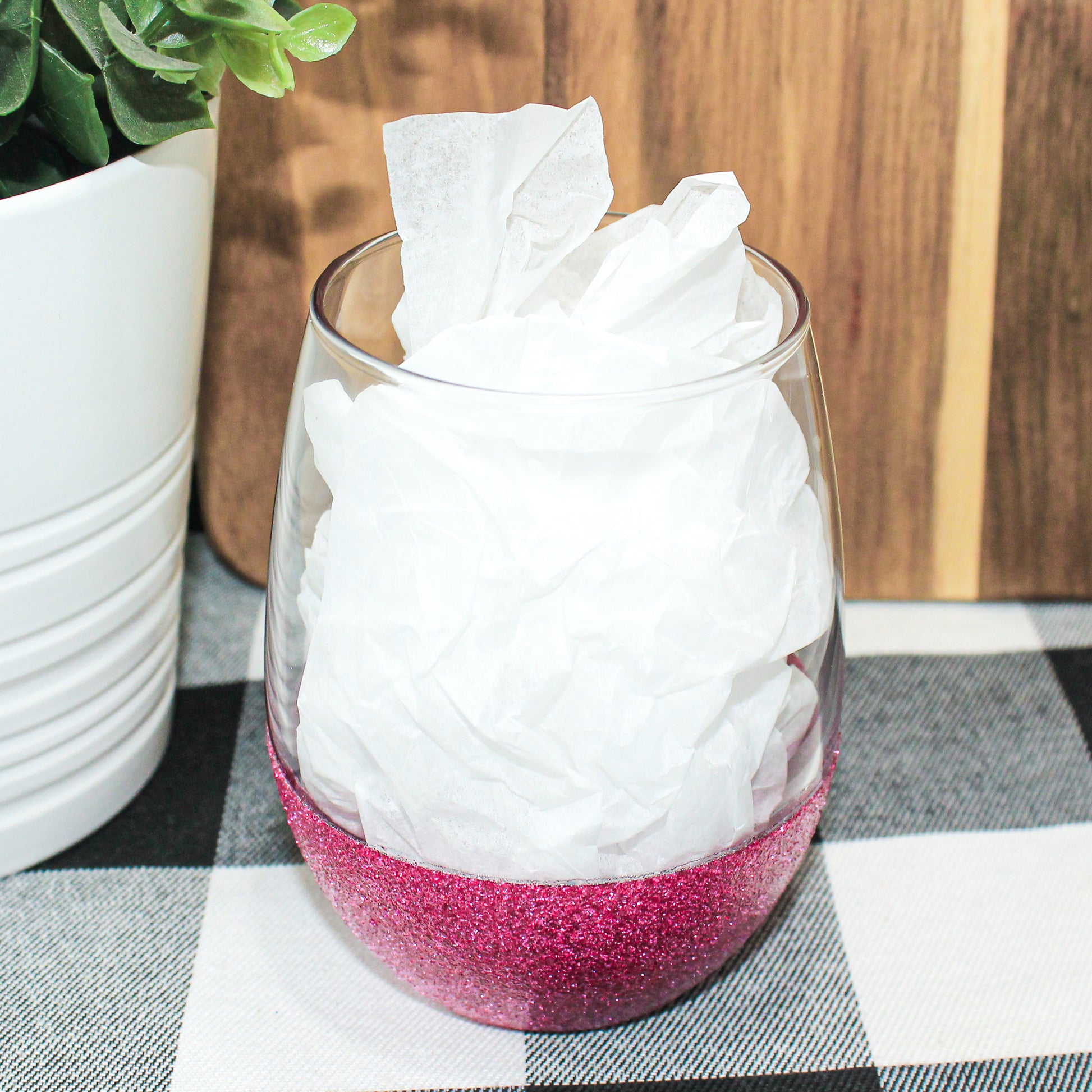 Liquid Therapy Glitter Wine Glass – NAP Creations